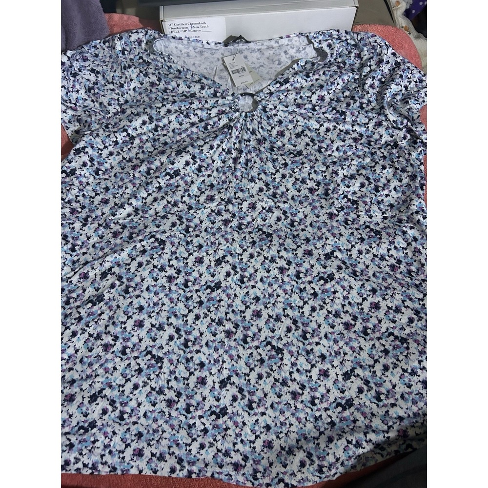 Lands Ends Floral Keyhole Blouse New